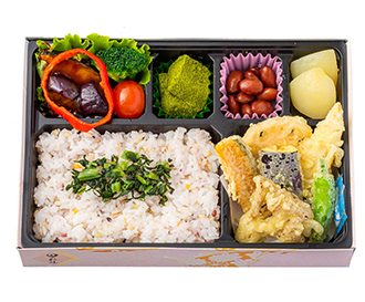 弁当（お茶付）